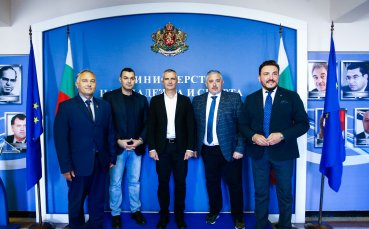 Министърът на младежта и спорта Димитър Илиев обсъди с президента