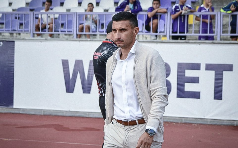 Етър гостува днес на Локомотив Пд в поредния кръг на