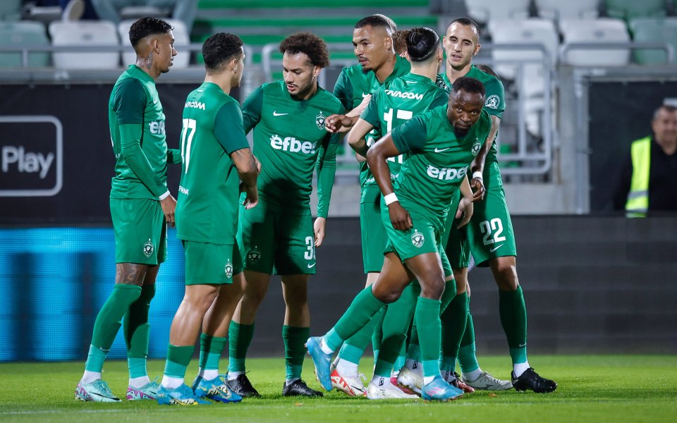 Отборите на Лудогорец и Хебър играят при резултат 2:0 в мач от