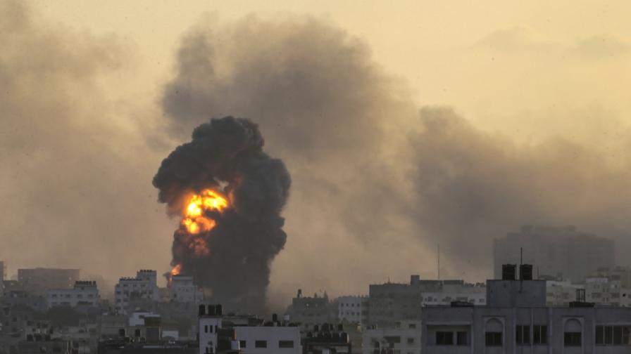 <p>Израел: Газа е обкръжен, &quot;зони на смъртта&quot; в тунелите на &quot;Хамас&quot;</p>