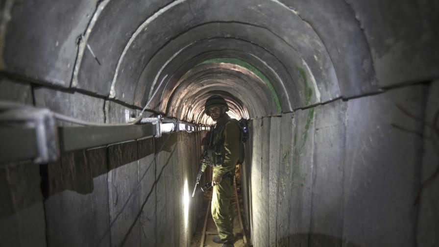 <p>Израел е разкрил мрежа от тунели на &quot;Хамас&quot;&nbsp;</p>
