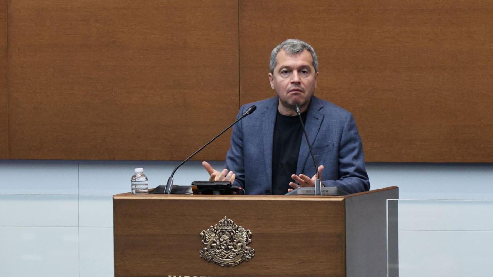 Ужасно много уважавам лекарите няма реплика срещу тях Има конкретен