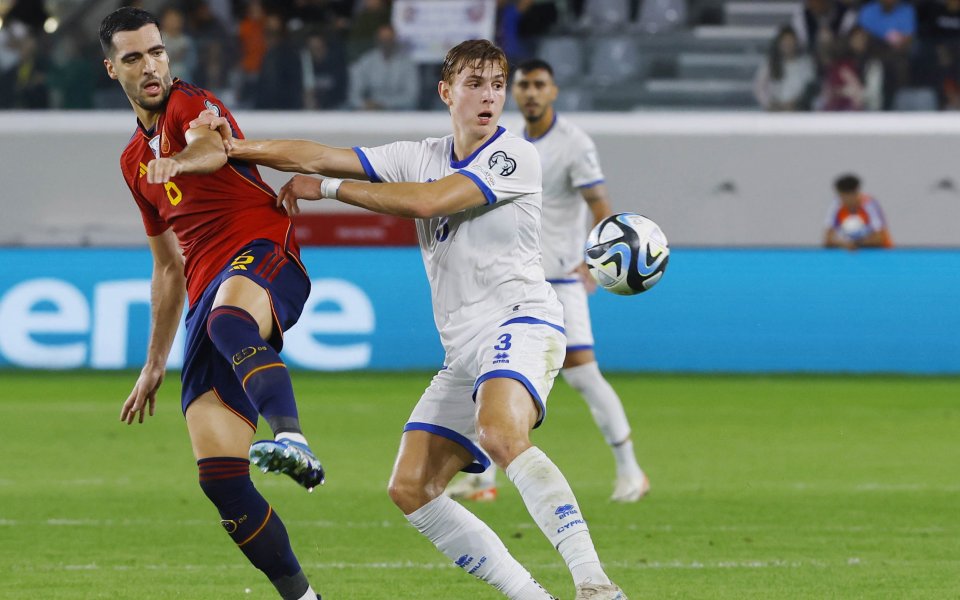 Кипър и Испания играят при резултат 1:3 в двубой от