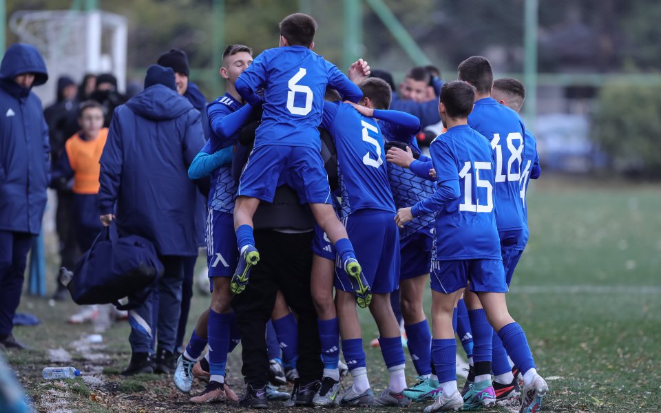 Левски победи Лудогорец в дербито от XIII кръг в Елитната