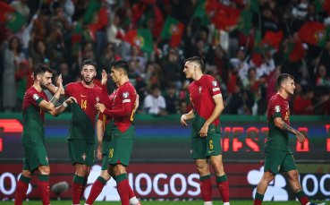 Португалия завърши евроквалификационния цикъл с 10 мача и 10 победи