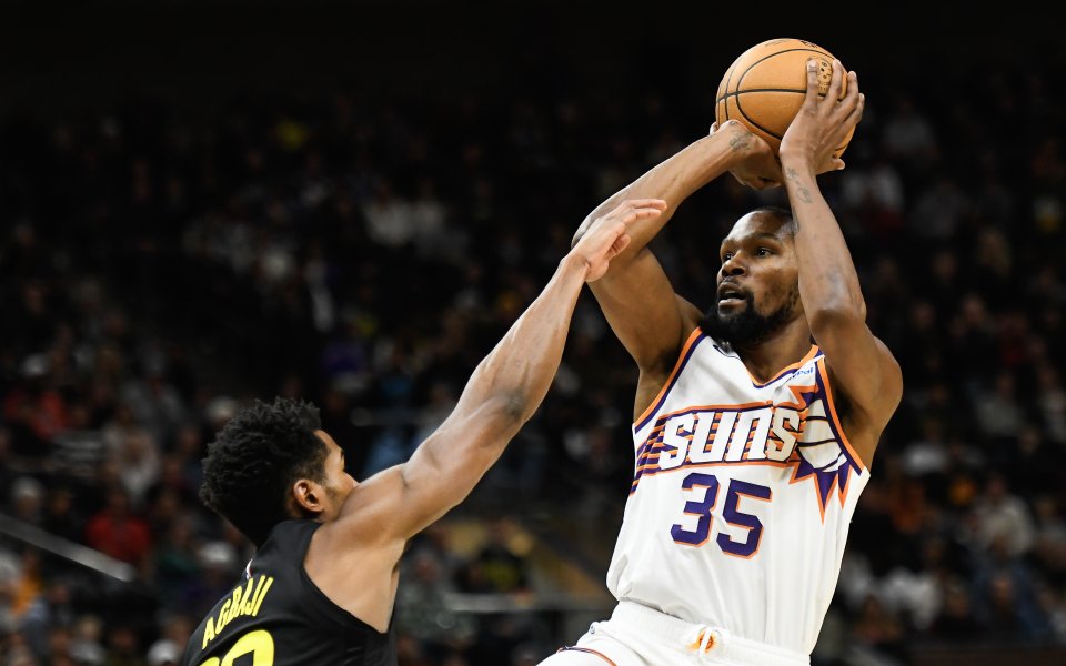 Финикс Сънс победи Юта Джаз със 140:137 след две продължения