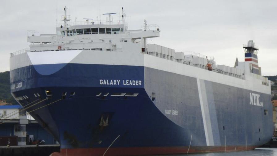 Българските власти са се свързали с роднините на отвлечените моряци от кораба "Галакси лийдър"