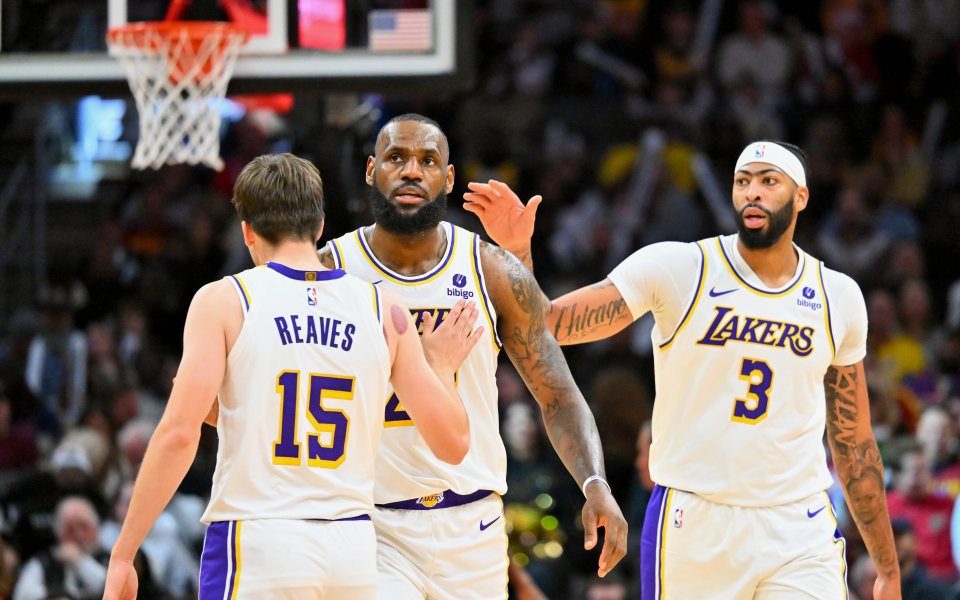 Лос Анджелис Лейкърс постигна четвърта победа в последните си пет