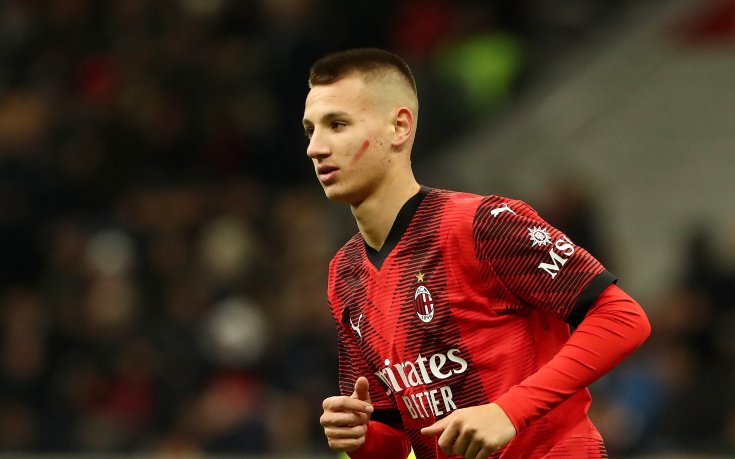 Талант на Милан е най-младият дебютант в Серия А, Божинов запази място в топ 10