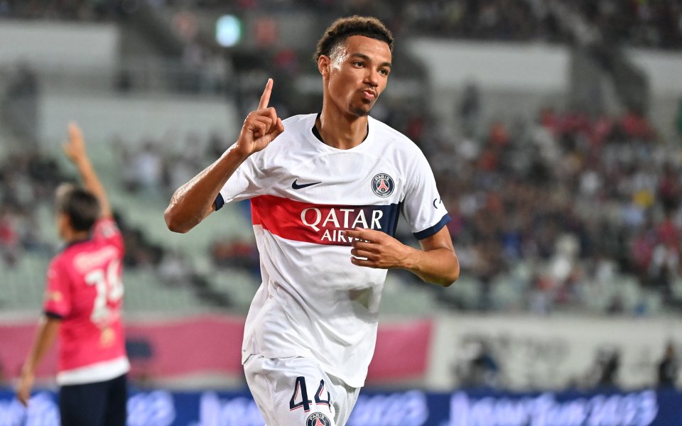 Френският шампион Пари Сен Жермен е готов да продаде нападателя