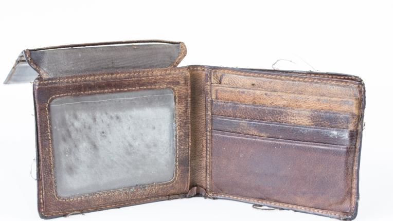  Не правете тези 6 неща, тъй като притеглят безпаричие и приблеми 