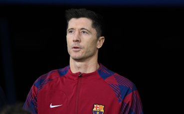 Испанският шампион Барселона може да освободи голмайстора си Роберт Левандовски