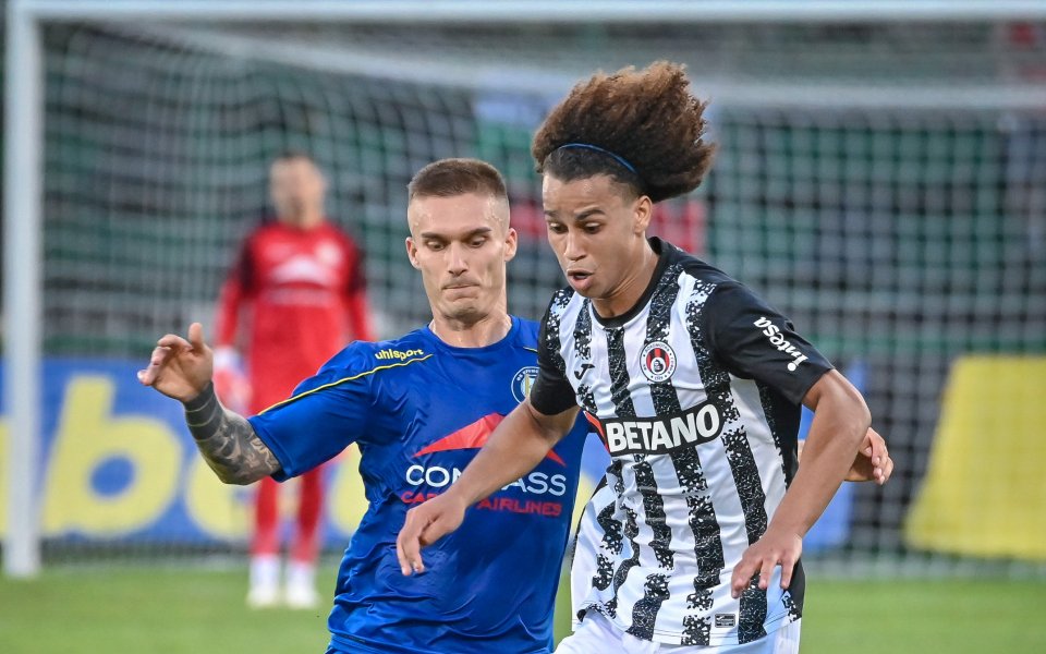 Локомотив София официално обяви, че се разделя с бразилския атакуващ