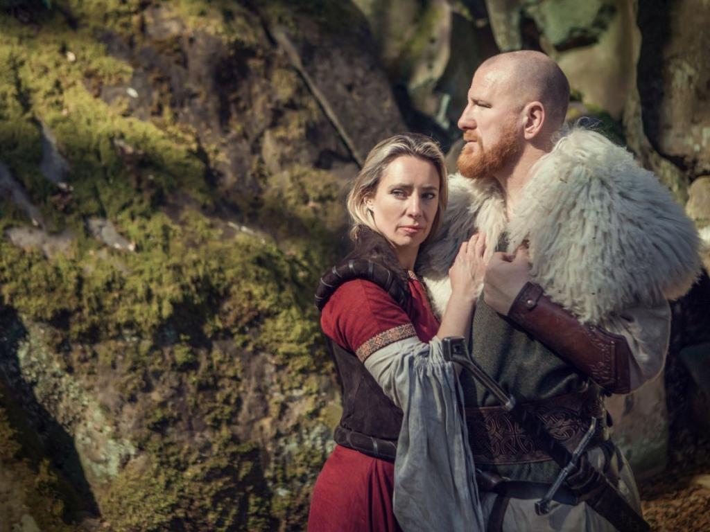 Сватбите на викингите известни като brudkaup били сложни сделки включващи