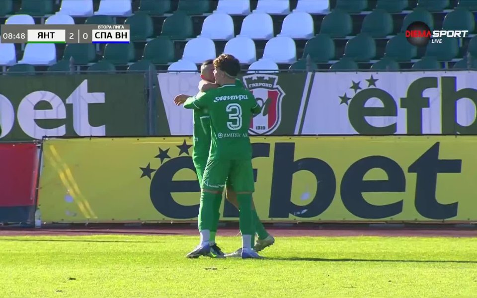 В деветата минута Янтра Габрово удвои преднината си срещу Спартак