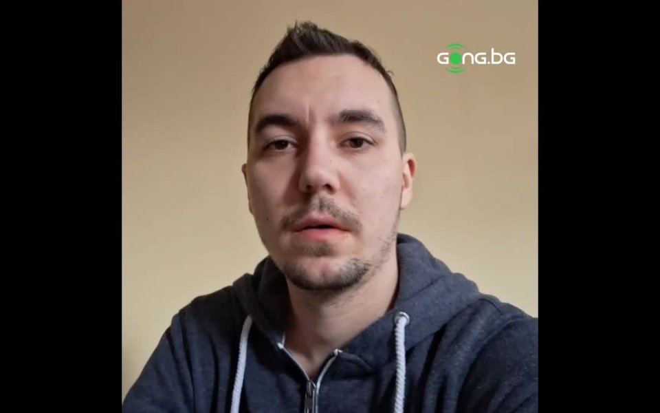 Александър Везенков продължава да радва родните фенове на баскетболната игра