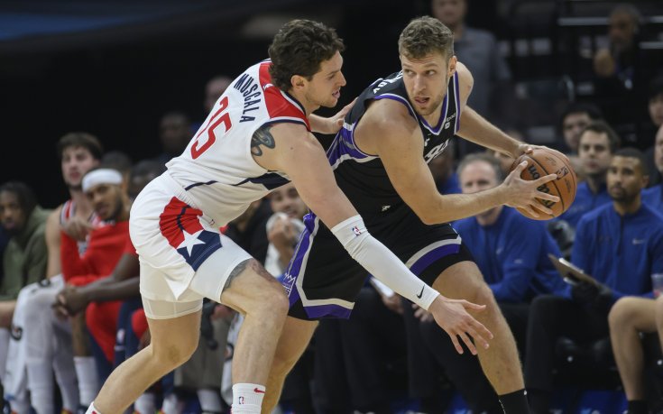 Сакраменто Кингс с трета поредна победа, Везенков с 8 точки