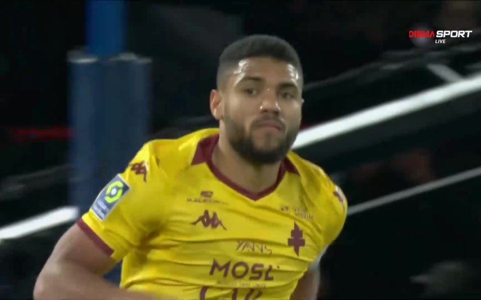 Метц изостана с 2 гола от ПСЖ, но не се