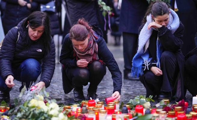 Какво се случи в Прага? Убиецът бил разследван за три убийства преди стрелбата в университета