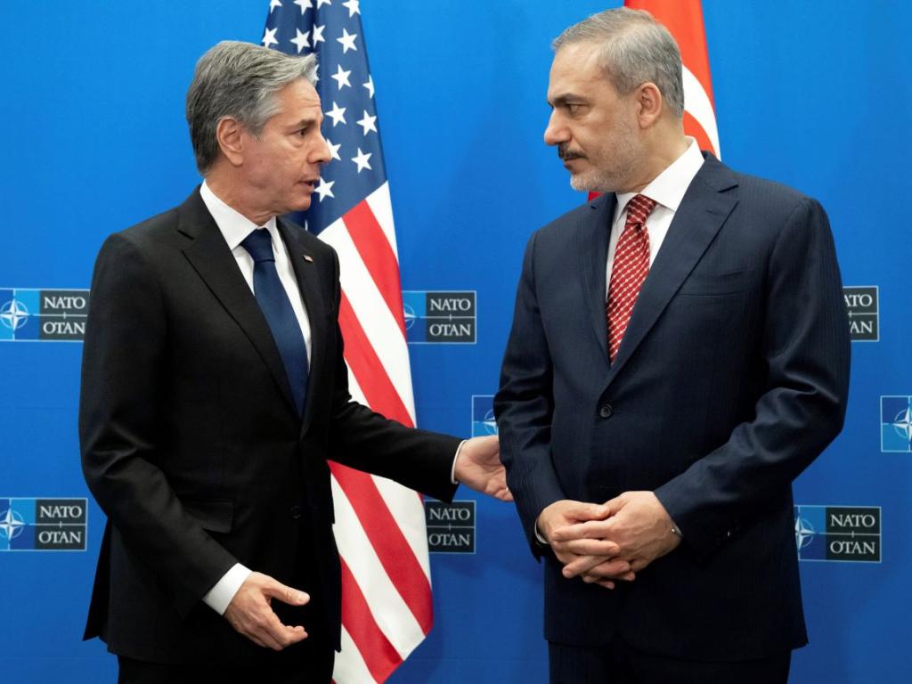 Турският външен министър Хакан Фидан е казал на американския си