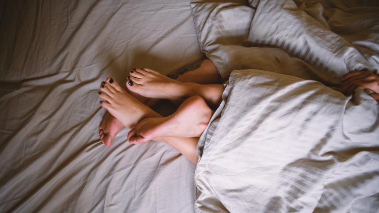 8 неща, които се случват с тялото ви, когато спрете да правите секс