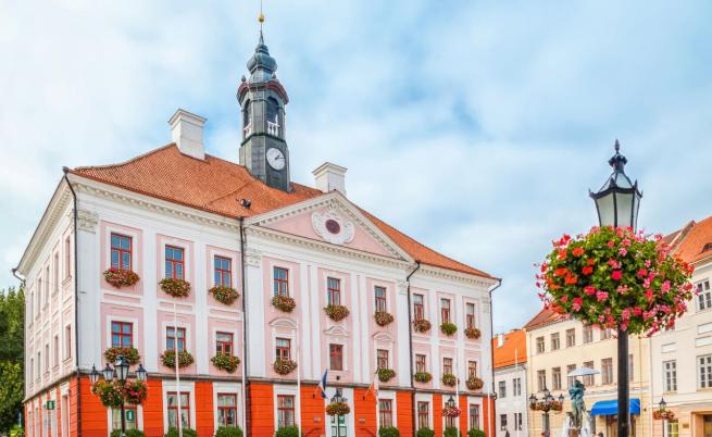 Естония ограничава операциите на гранични пунктове с Русия