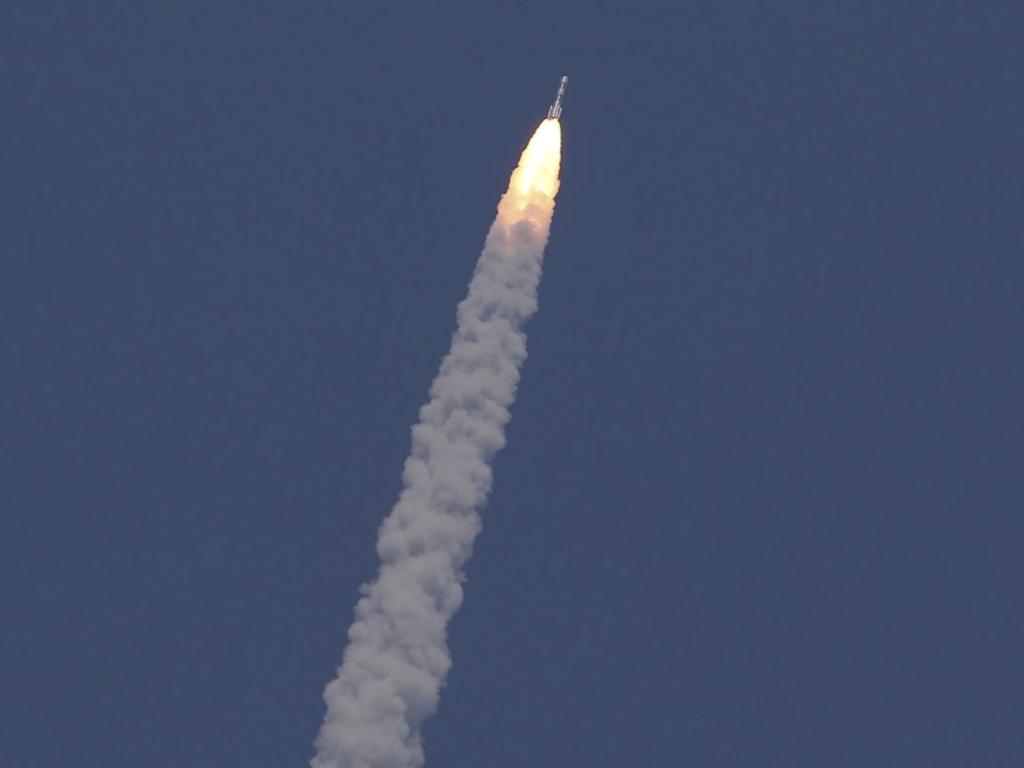Индийският космически апарат Адитя-L1 достигна окончателната си дестинация за изучаване