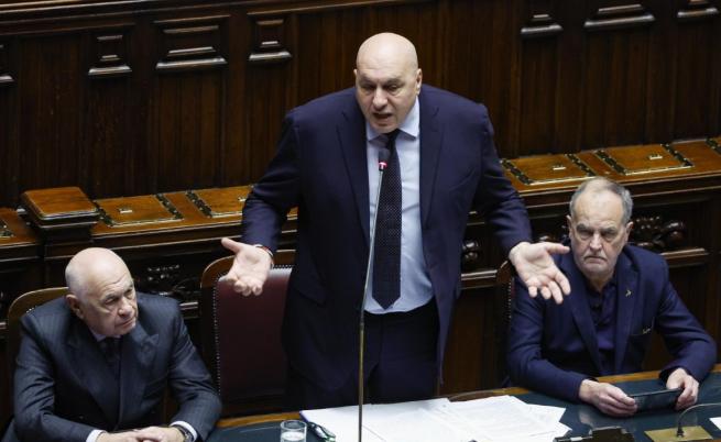 Италианският военен министър: Време е за дипломация в Украйна