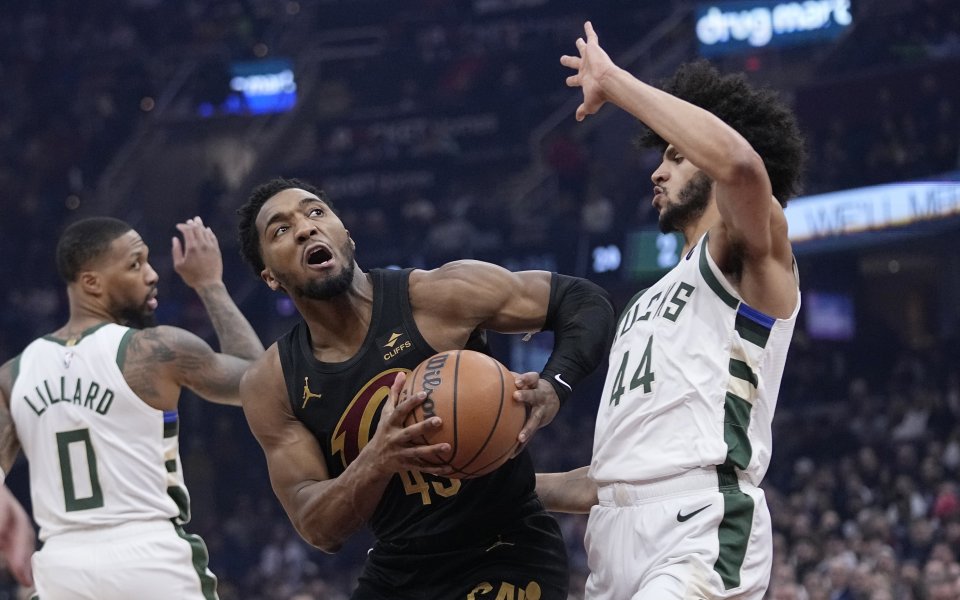 Лидерът в Централната дивизия на НБА Милуоки Бъкс загуби тежко