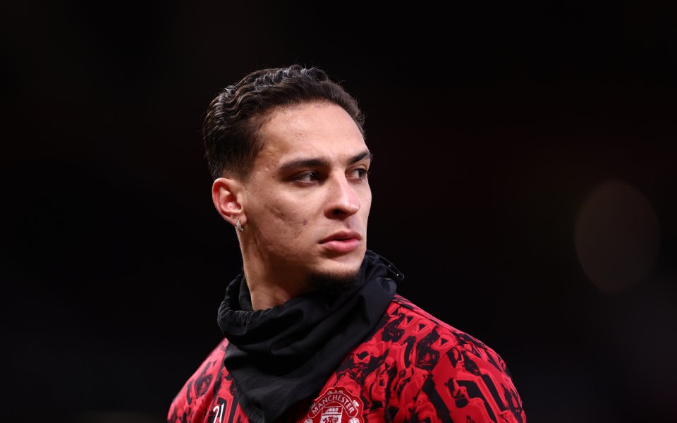 Испанският шампион Барселона иска да вземе под наем крилото на