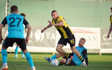 Ботев Пловдив загуби с 3 4 от Гурник Забже в първа