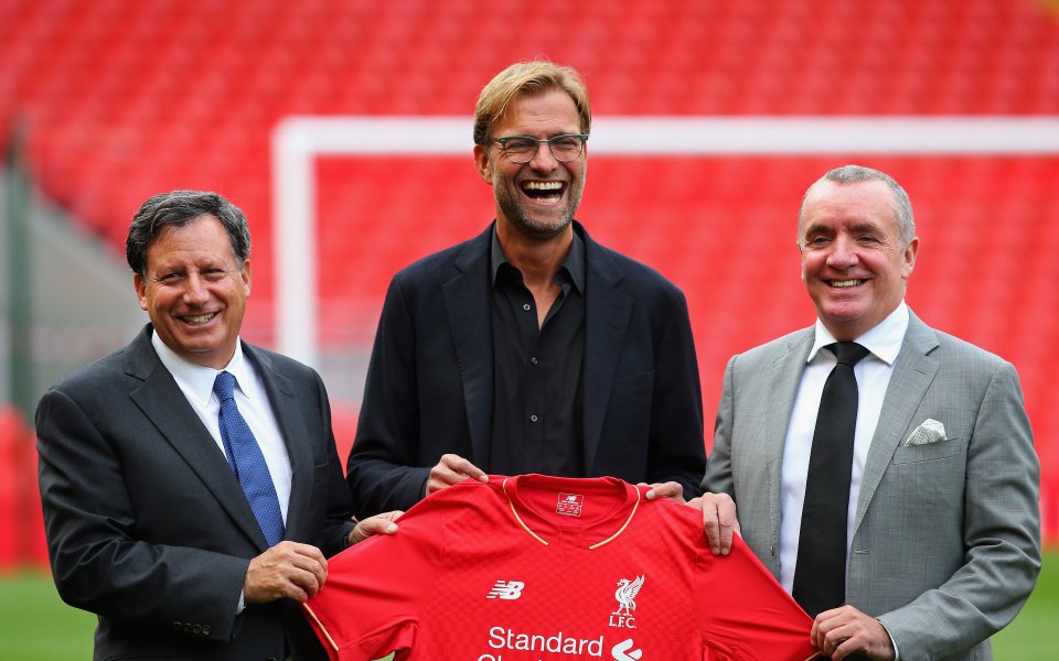 пое Ливърпул на 8 ноември 2015 година, а днес –