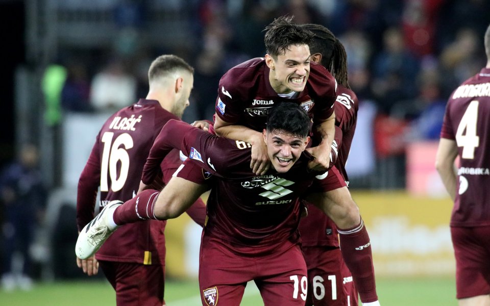 Торино спечели с 2:1 гостуването си на Каляри от 22-ия