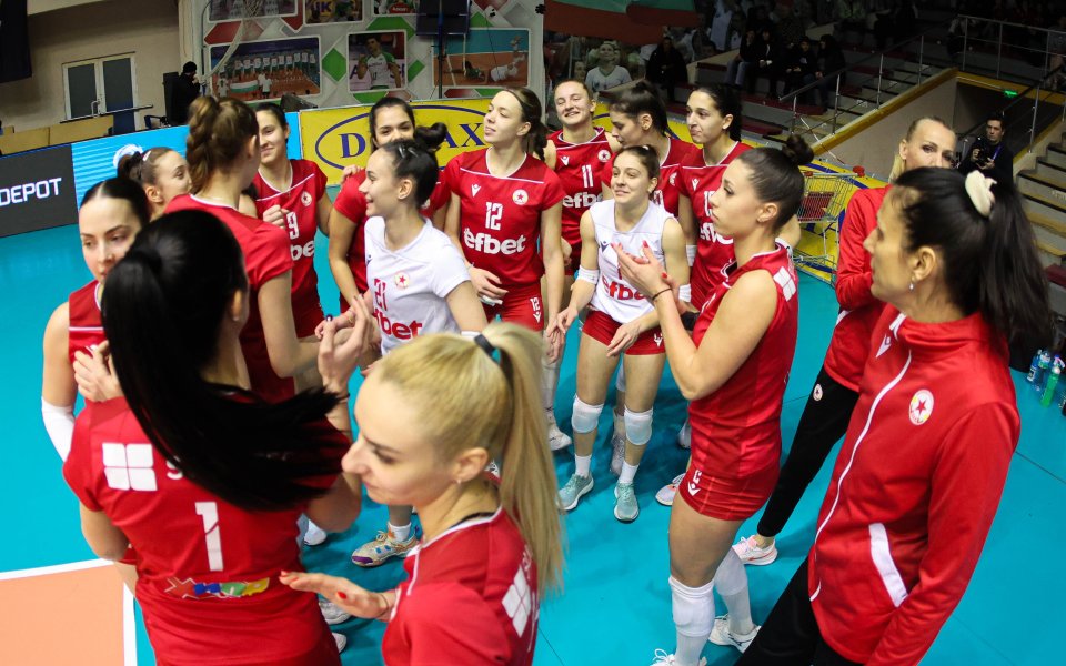 ЦСКА с драматична победа над Левски в женското волейболно първенство