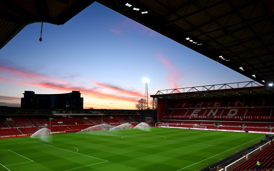 Нотингам Форест приема Арсенал в мач от 22-я кръг на