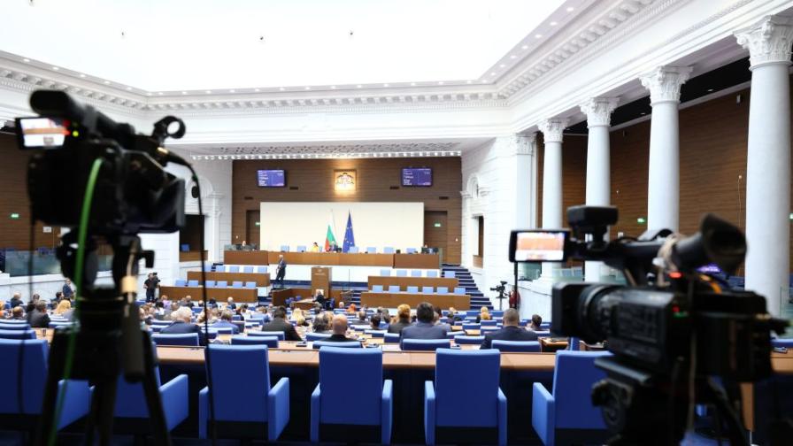 Седем министри ще участват в парламентарния контрол