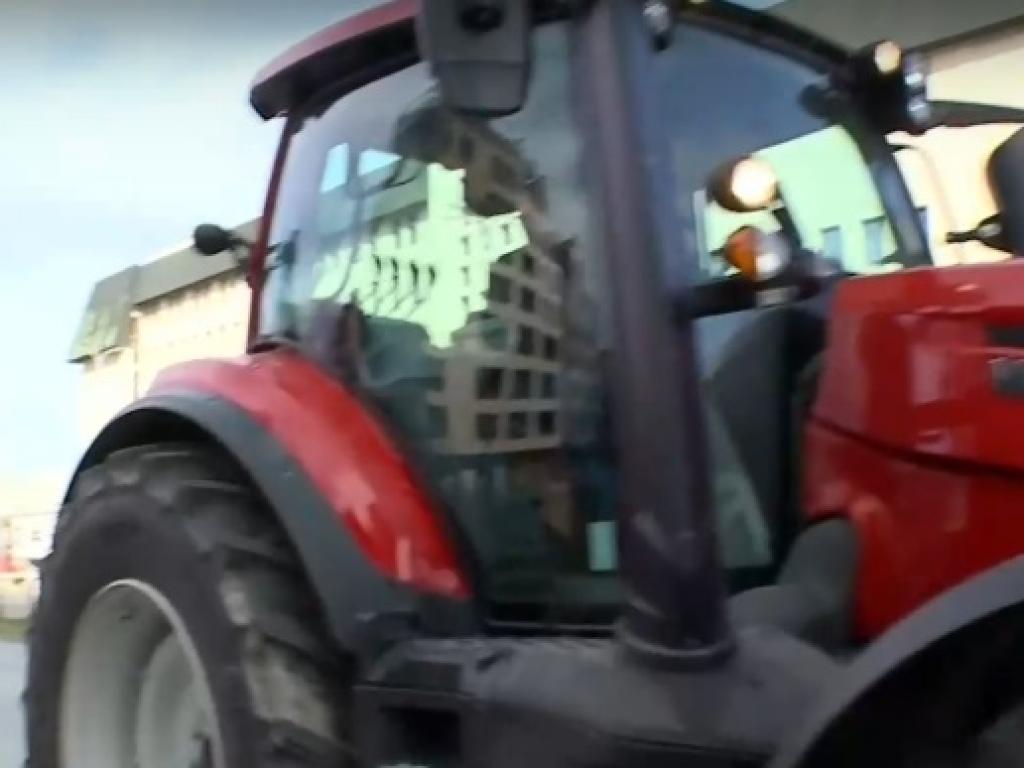 Протестиращите в Пловдивско фермери се отказаха да затварят АМ Тракия в