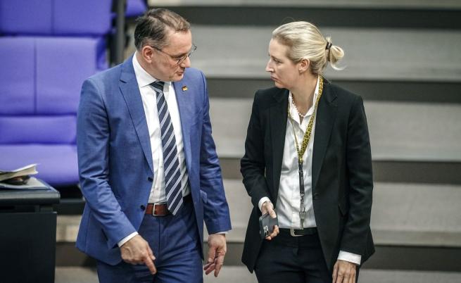 Германски политици: Депутати от крайнодясната партия може да са руски шпиони