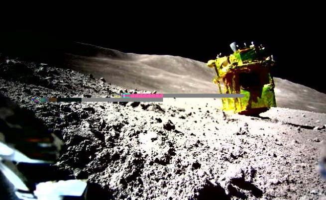 Японската сонда е на път да разкрие произхода на Луната
