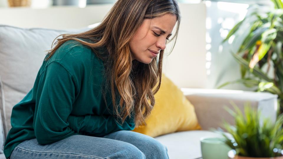 Повечето жени не просто са чували за предменстуален синдром (ПМС),