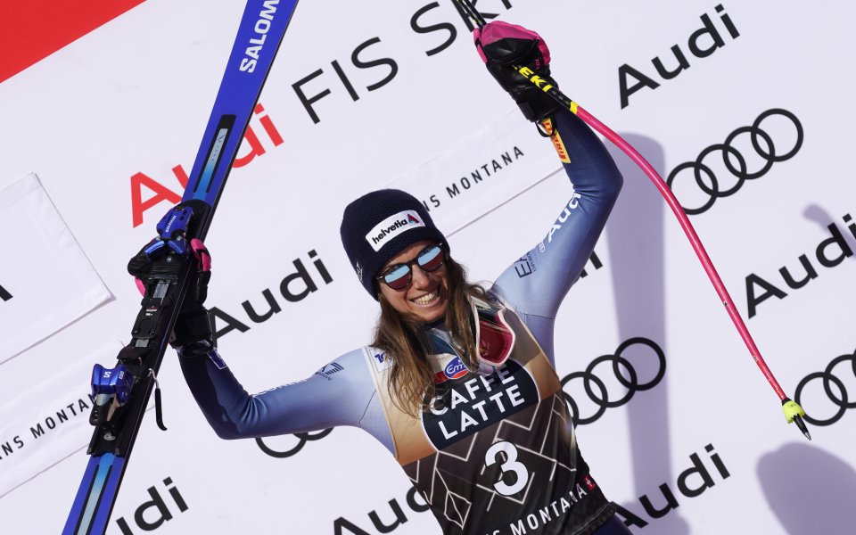 Италианката Марта Басино постигна първа победа в спускането в кариерата