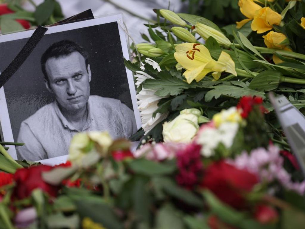 Часове преди погребението на Алексей Навални екипът му заяви, че