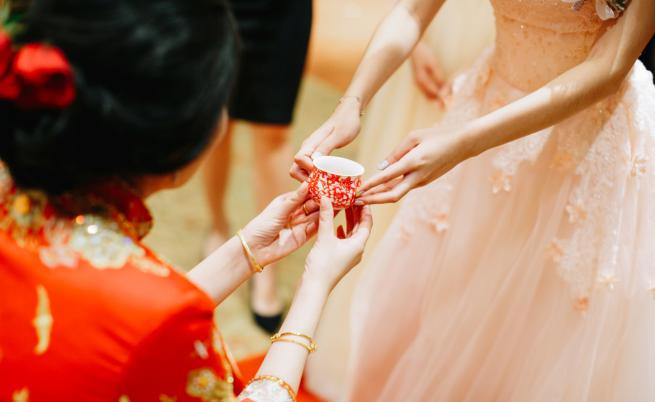 Сватбените обичаи и необичайни традиции в Китай
