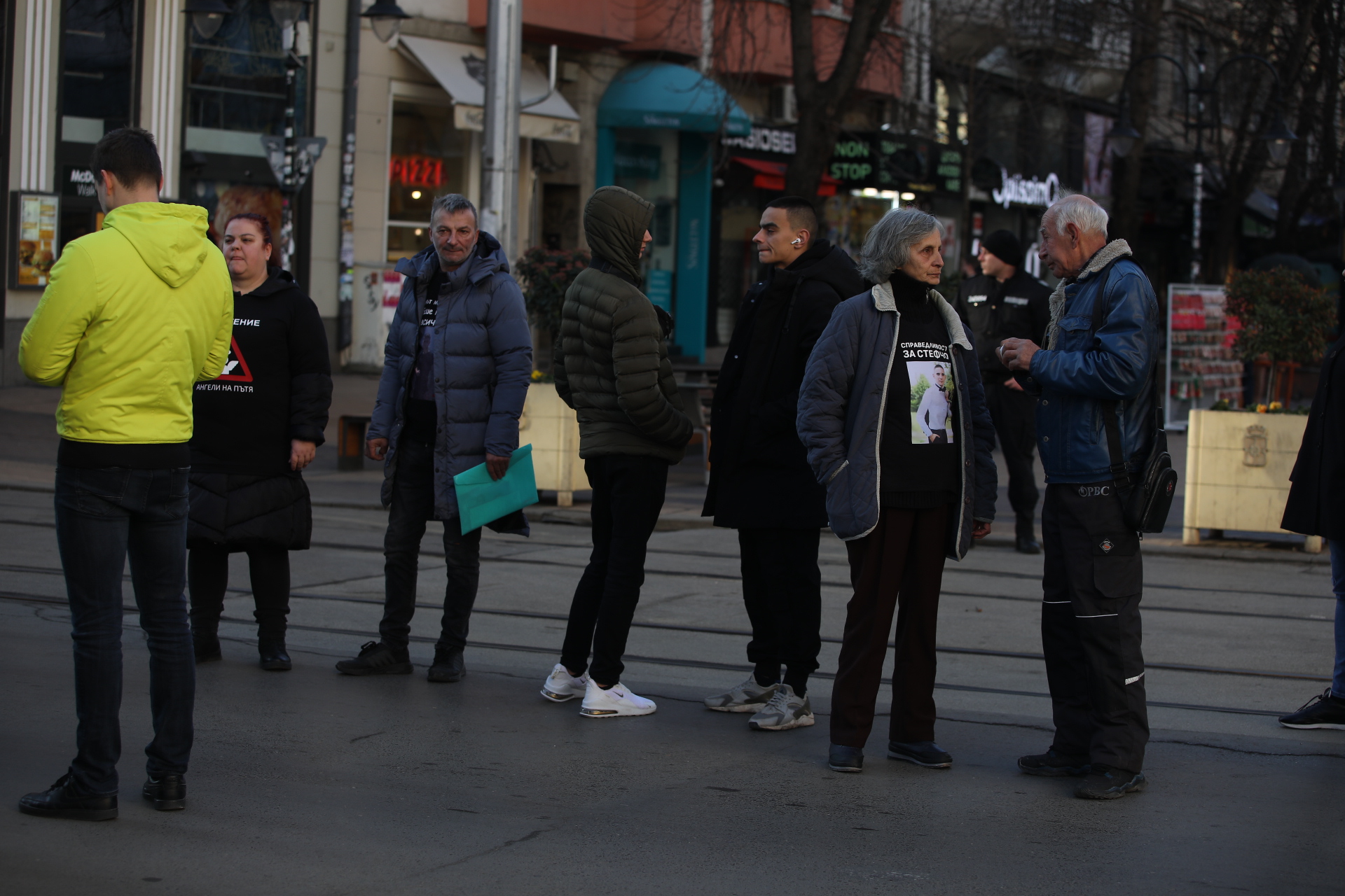 <p>Протест с искане за по-строг контрол на пътя пред Съдебната палата в София</p>