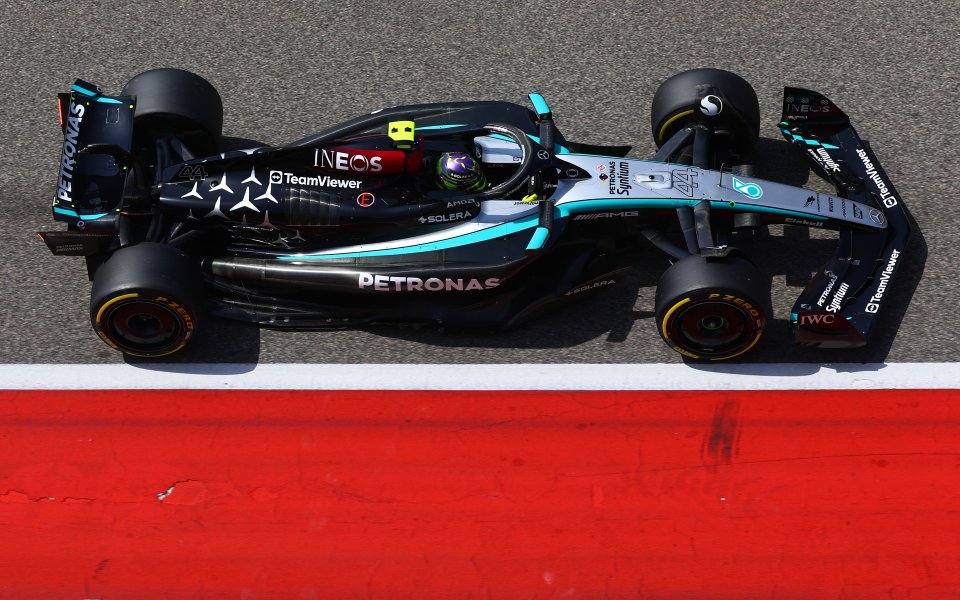 Мерцедес направи анализ на представянето си по време на предсезонните