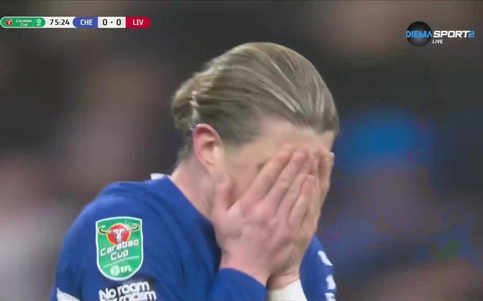 В 76-а минута на двубоя между Челси и Ливърпул от