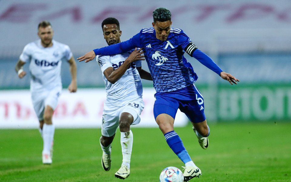 Левски ще бъде без капитана си Цунами за гостуването на