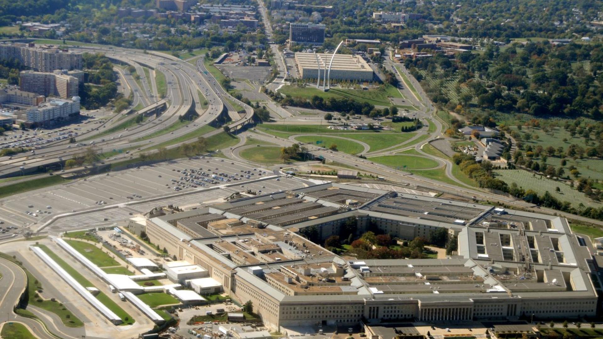 Когато президентът Доналд Тръмп избра Пийт Хегсет за министър на