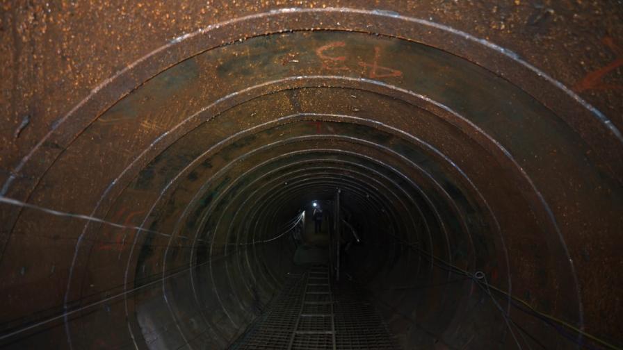 Израел: Разрушихме най-големия тунел на "Хамас"