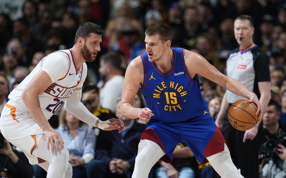 Финикс Сънс се наложи над шампиона Денвър Нъгетс със 117:107